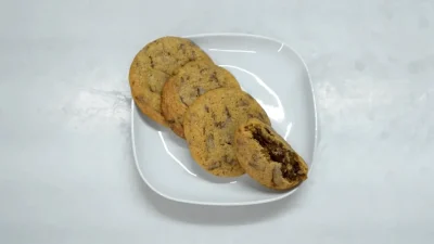 chocolate-chip-cookies